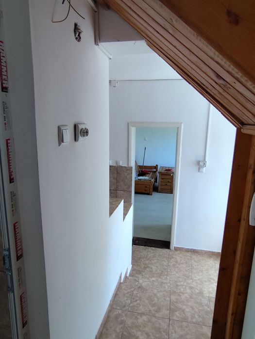 Breaza, casa P+M, teren 335 mp, zona linistita