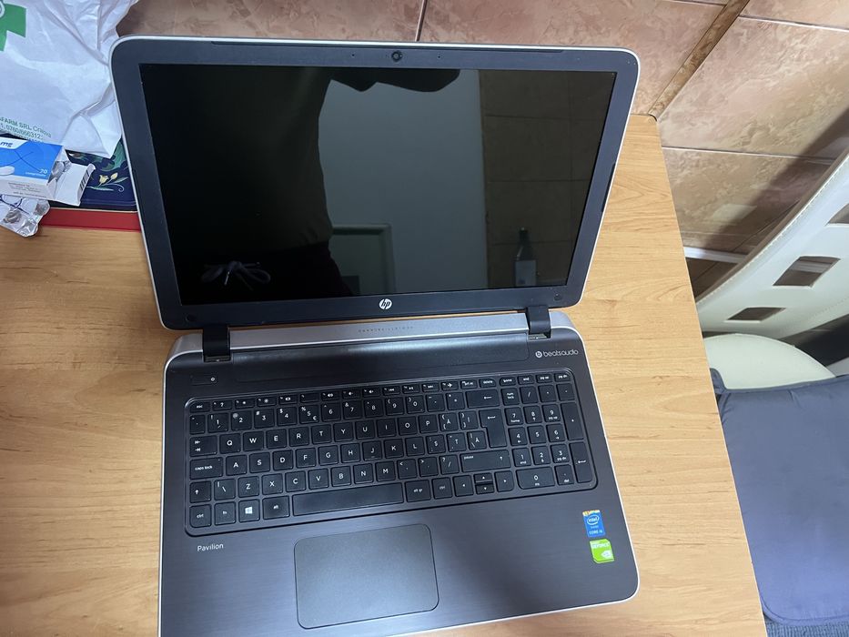 Laptop HP pavilion  I5