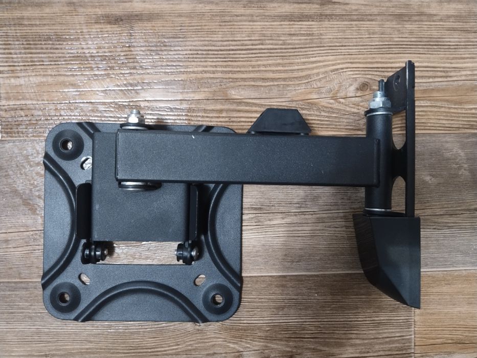 Продам Кронштейн