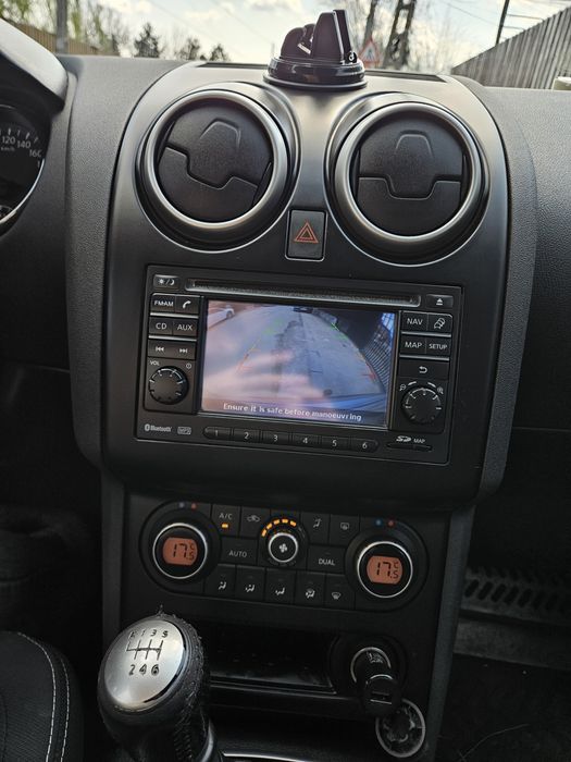 Se vinde nissan qashqai+2 J10