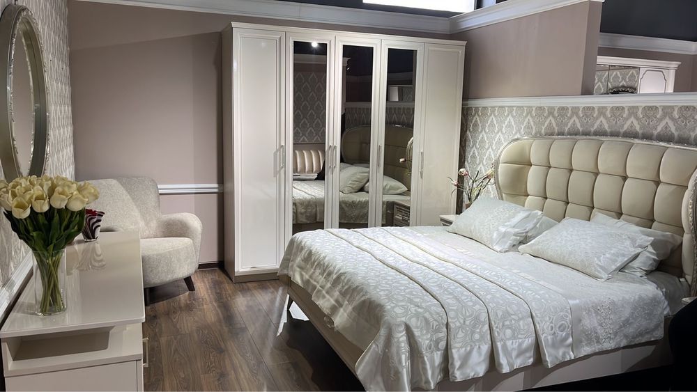 Мебельный гарнитур