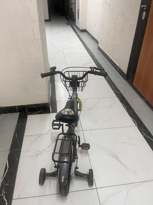 Детский велосипед.