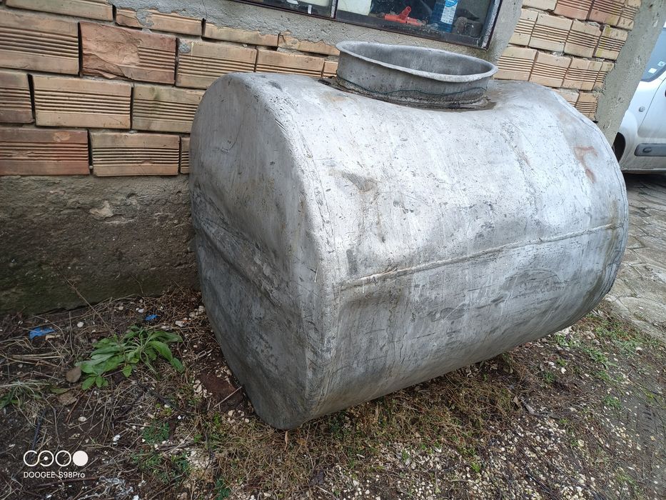 Алуминиева цистерна 800 литра