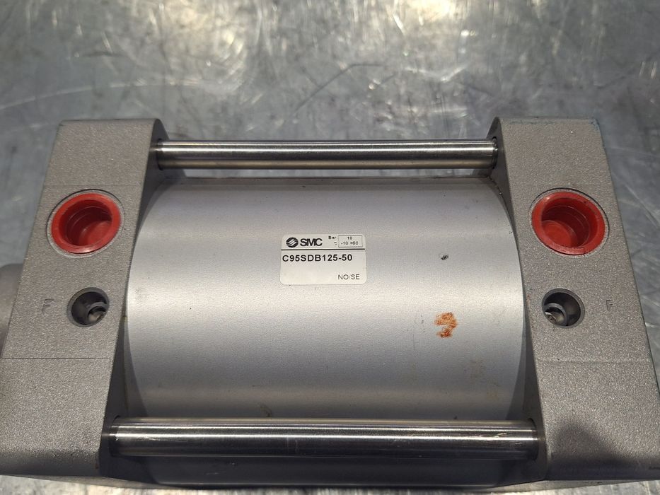 Пневматичен цилиндър SMC