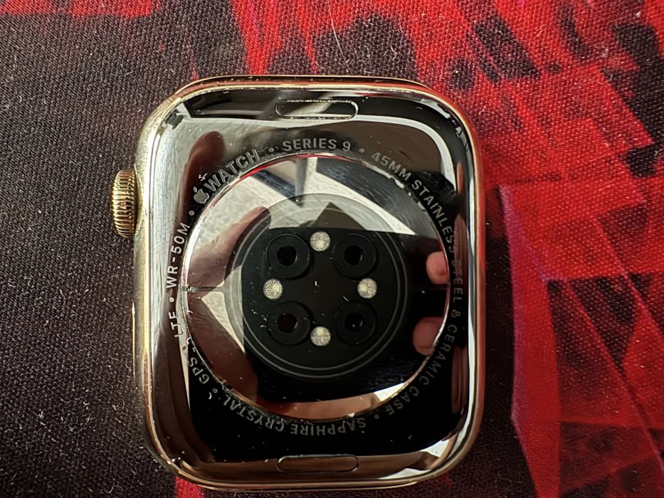 Apple Watch Series 9, 45mm, Stainless Steel Gold + brățară Gold Milanese