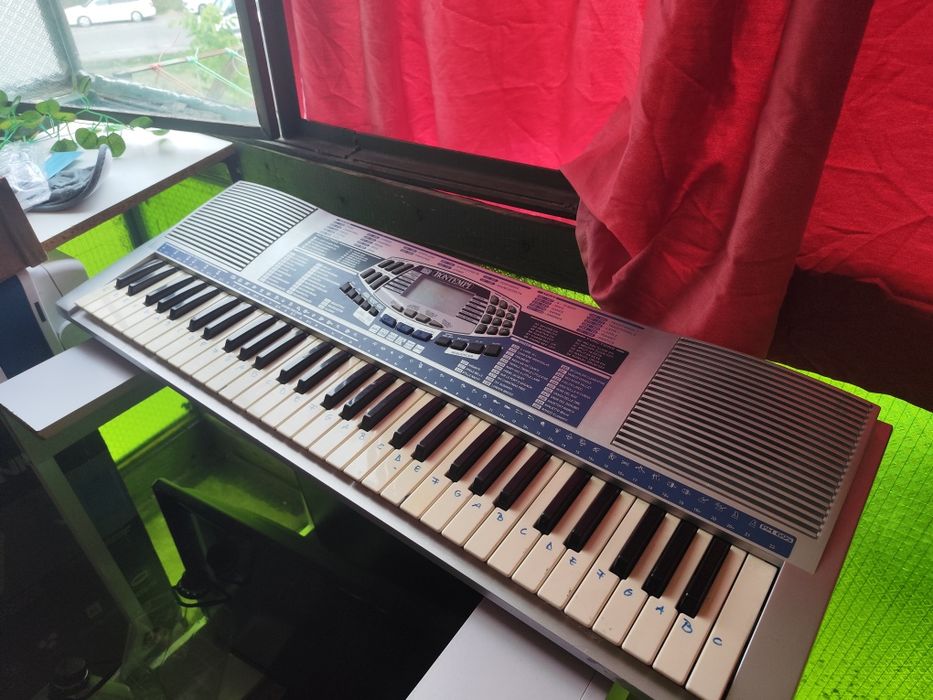 Bontempi Keyboard / Orgă electronică 61 clape + alimentator original