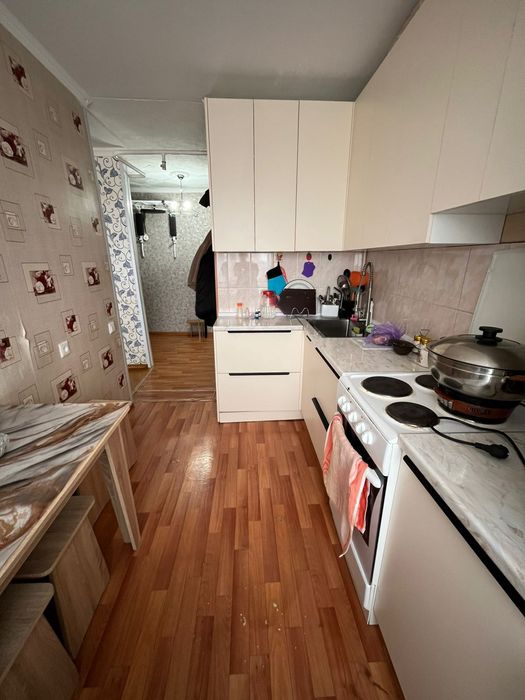 Продам 2 комн квартиру