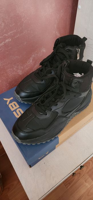 Ботинки утепленные зимние