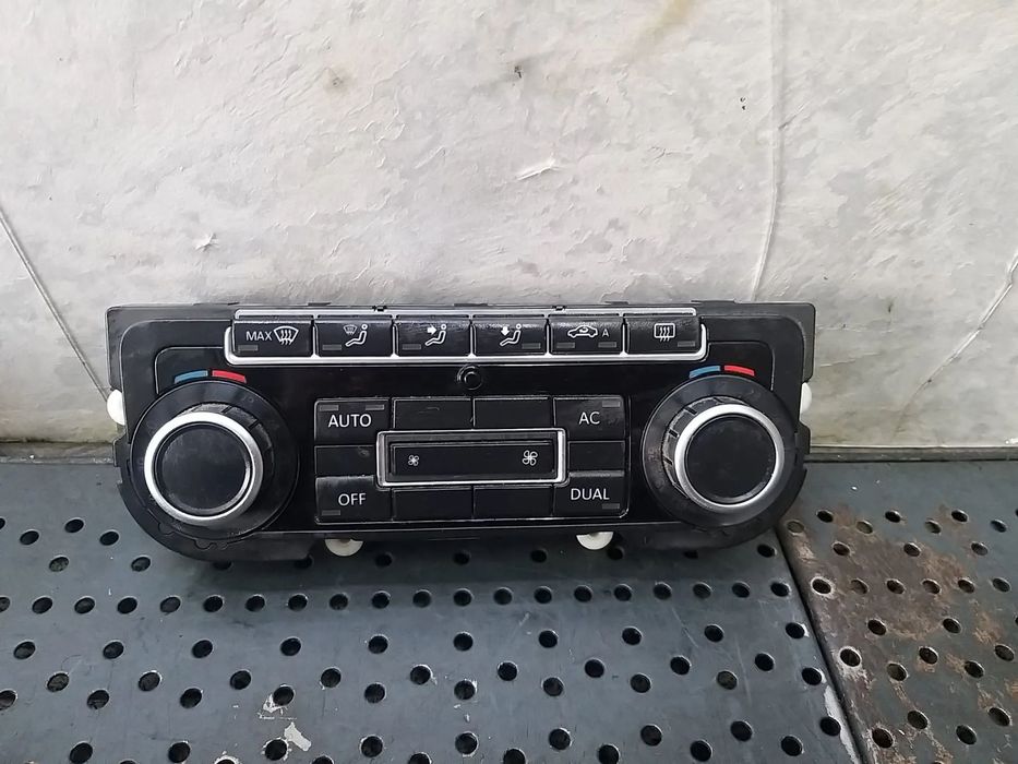 Panou comanda clima ac vw golf 6 5k 5k0907044bc 5hb00974630