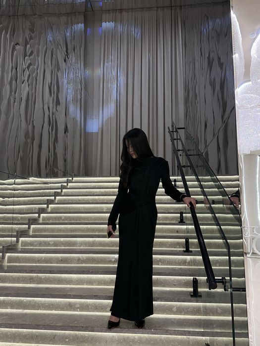 черное вечерное платье 8500тг