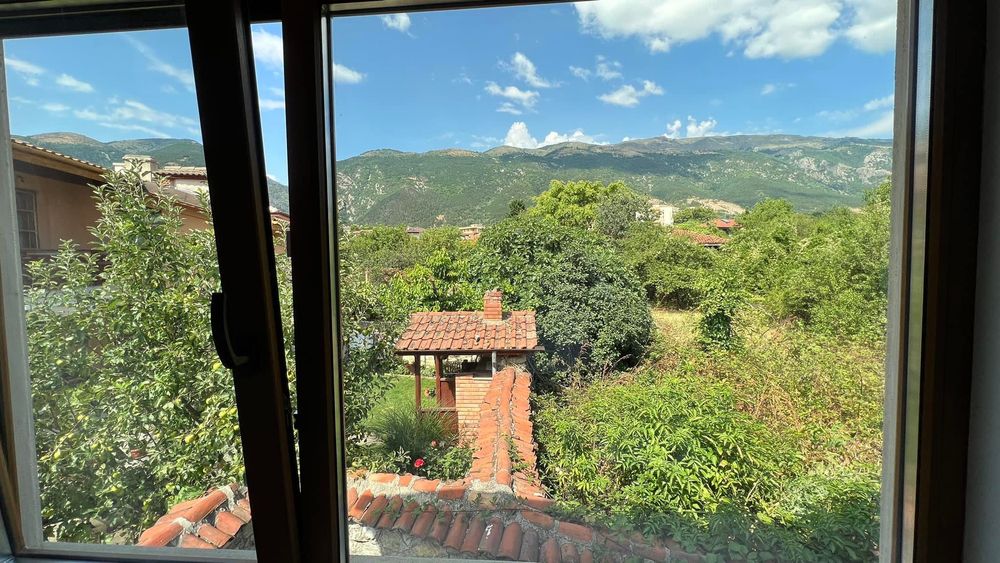 Дава се под наем Къща в Карлово - 70 кв.м за 300 € - Снимка #13