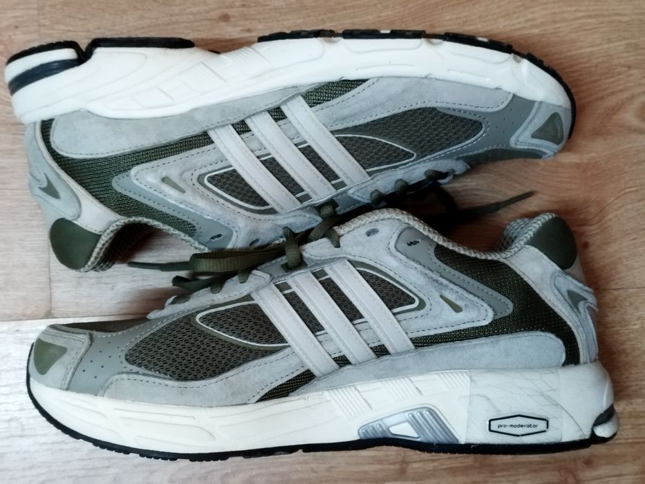 Addidas originals responce cl