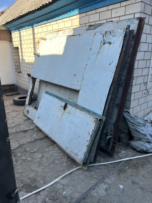 Продам ворота для бокса или гаража