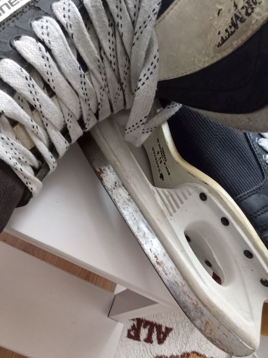 Мъжки кънки нр.42 използвани