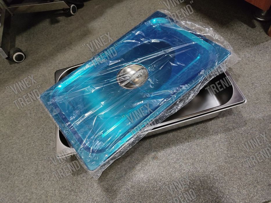 Стол производственный из нержавейки с металлическим каркасом