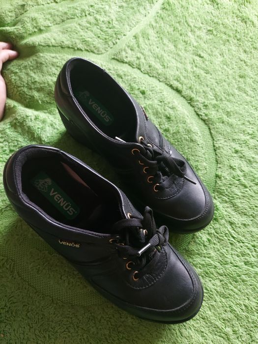 Обувь для девушки, 35-36 р