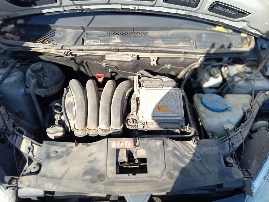 Dezmembrez Mercedes A clasa w169 1.5 benzina