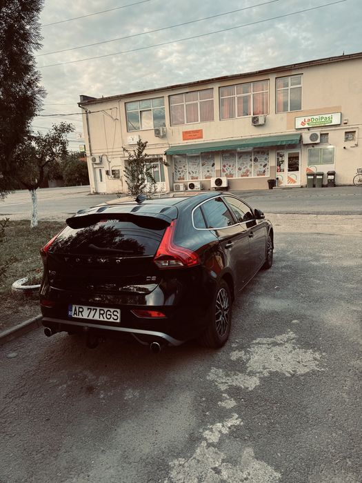 Volvo V40 D2 R-Design 2016 | 2.0 Diesel | Stage 1 (150 CP) | Foarte întreținut