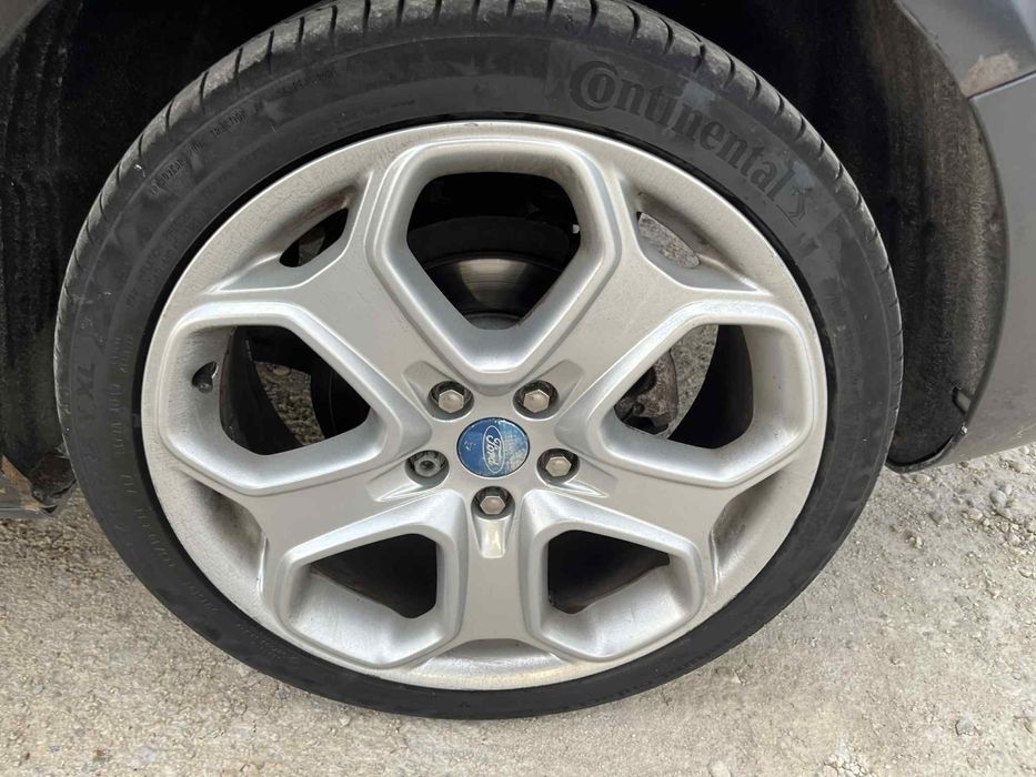 Продавам оригинални алуминиеви джанти за Ford 18