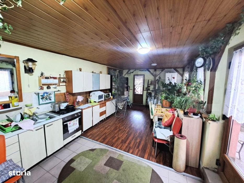 Casa spatioasa P+E+M de vanzare – Harman | 5 camere | Curte 500 mp