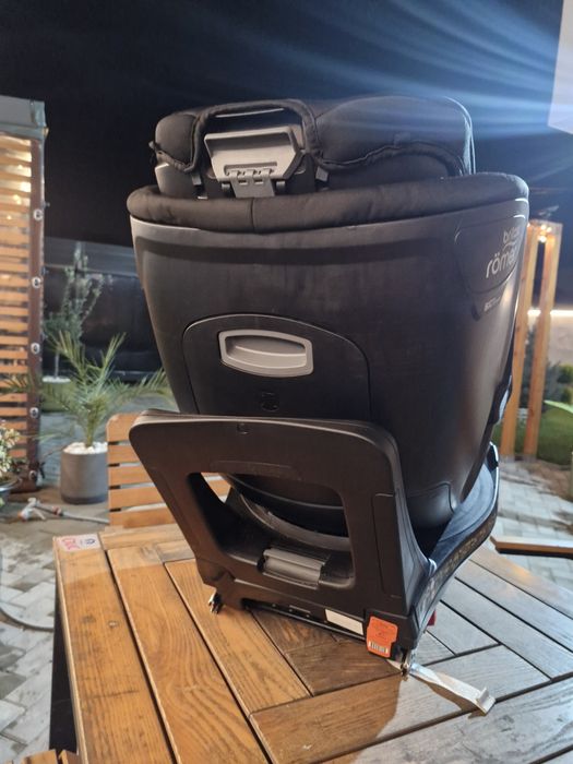 Scaun Auto Britax Rotativ 360° ISOFIX