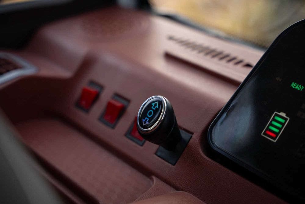 Triciclu Electric KUBA E-Kamyonet CU VOLAN - FARA PERMIS