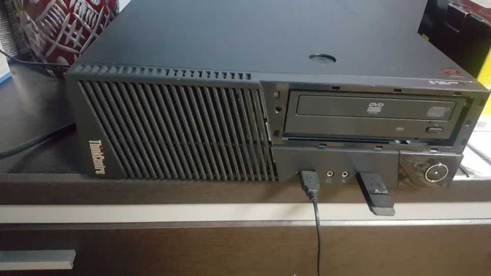 schimb vand Lenovo ThinkCentre M83 i3-4130, 8GB DDR3