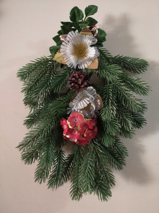 Красивое украшение.