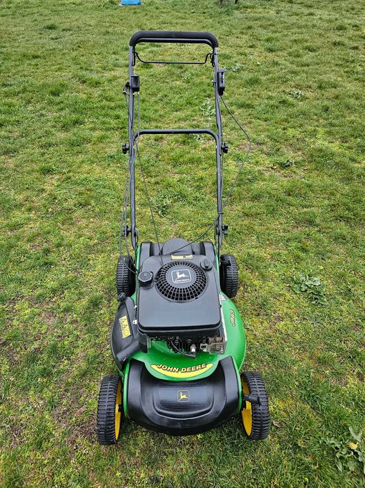 СамоХодна Косачка JOHN DEERE Като НОВА.