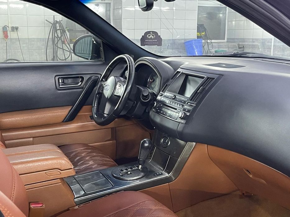 Продам Infiniti fx45