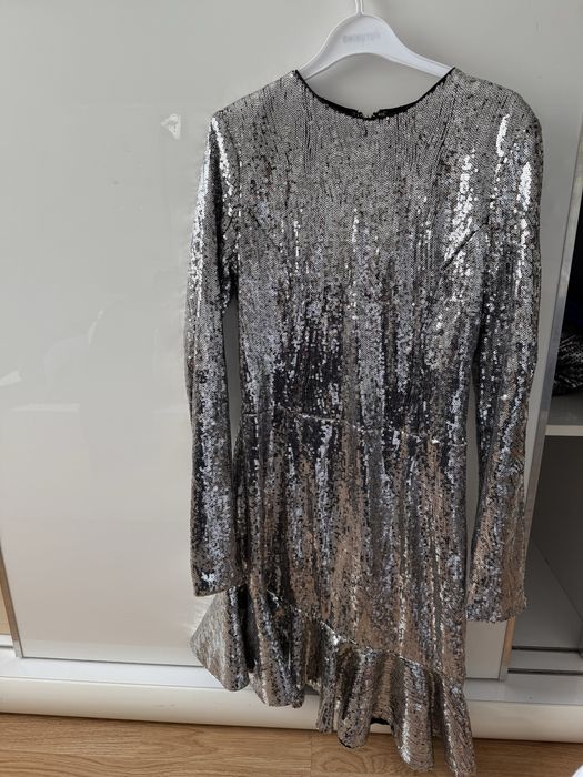 Разгружаю гардероб