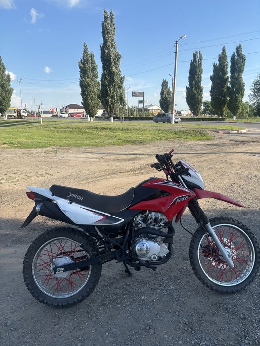 мотоцикл Yaqi 250 1 поколение