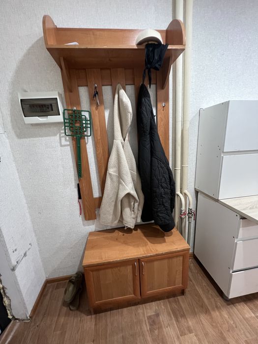 Прихожая/ вешалка