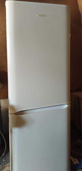 Холодильник бирюса