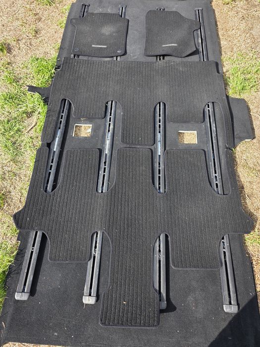 Presuri covorase auto originale impecabile mercedes V-Class w447  versia 3+3+2