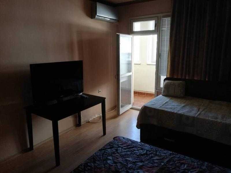 Дава се под наем Двустаен апартамент в Бургас, Възраждане - 42 кв.м за 306 € - Снимка #5