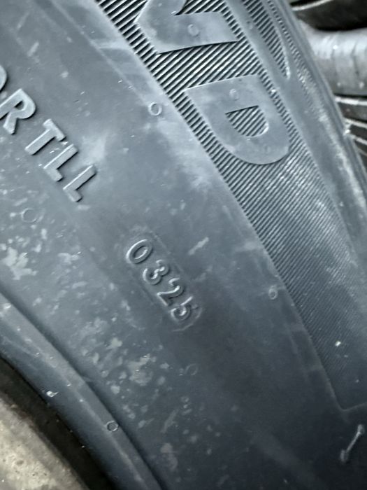 Vand doua anevelope 385/55R22.5