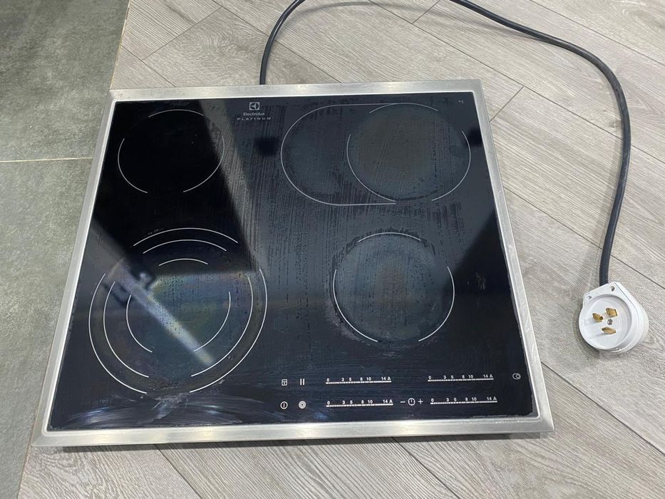 Электроплита электролюкс