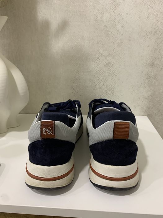 Продам кроссовки loro Piana