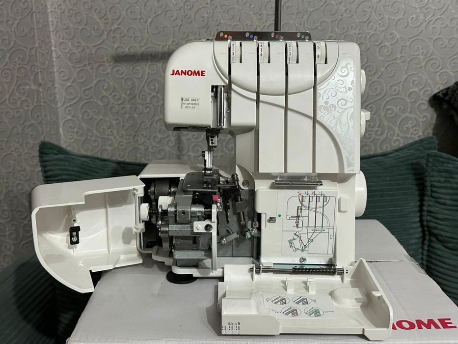 Оверлок Janome 724D ArtDecor
