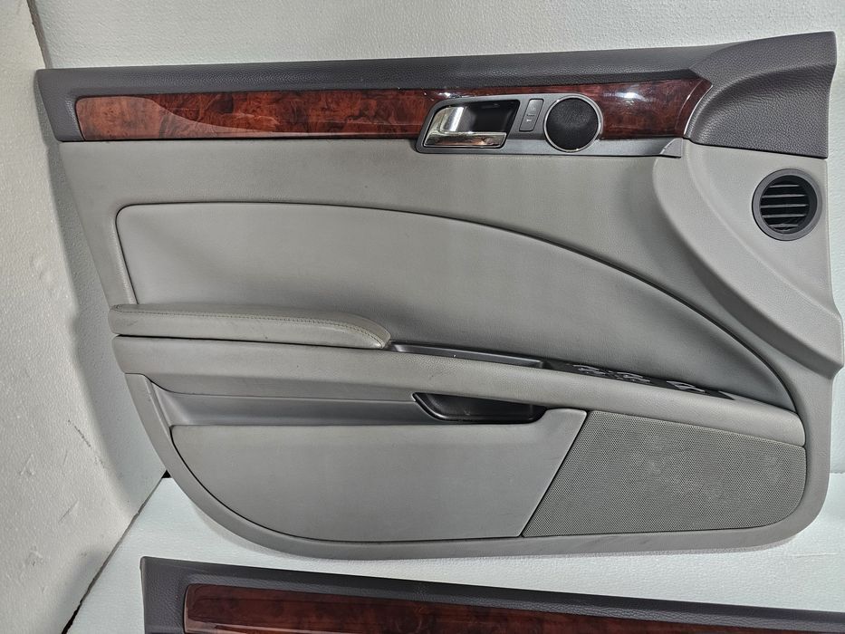 fete usi originale volkswagen phaeton 250lei/set 4bucati