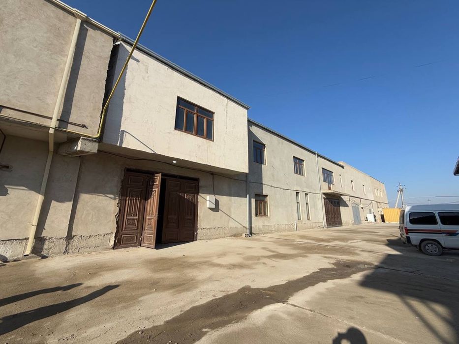 6 sotixli, 2 gavatli tayyor bino sotiladi.