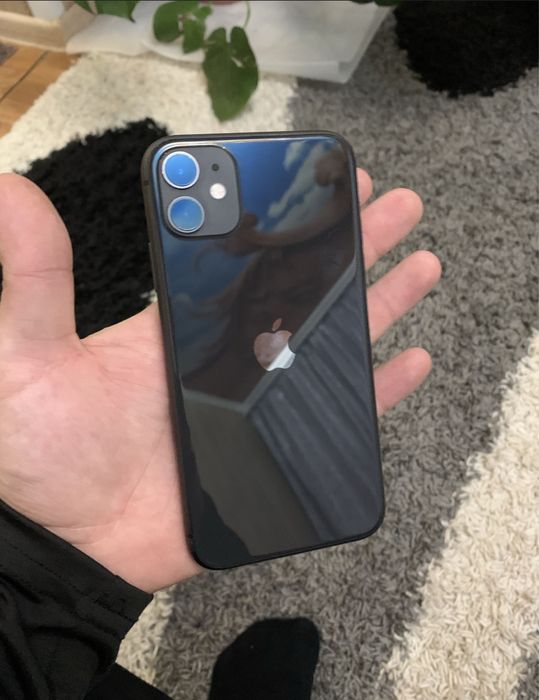 Продам телефон Айфон 11 128Gb