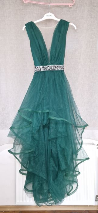 Rochia de bal, este în stare foarte bună