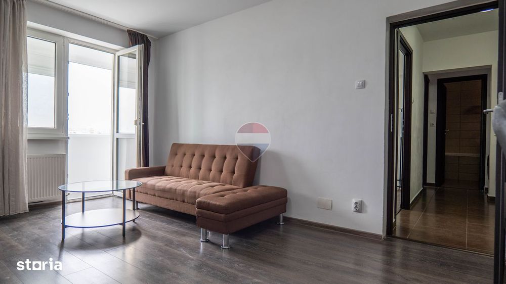 Apartament cu 3 camere de vânzare