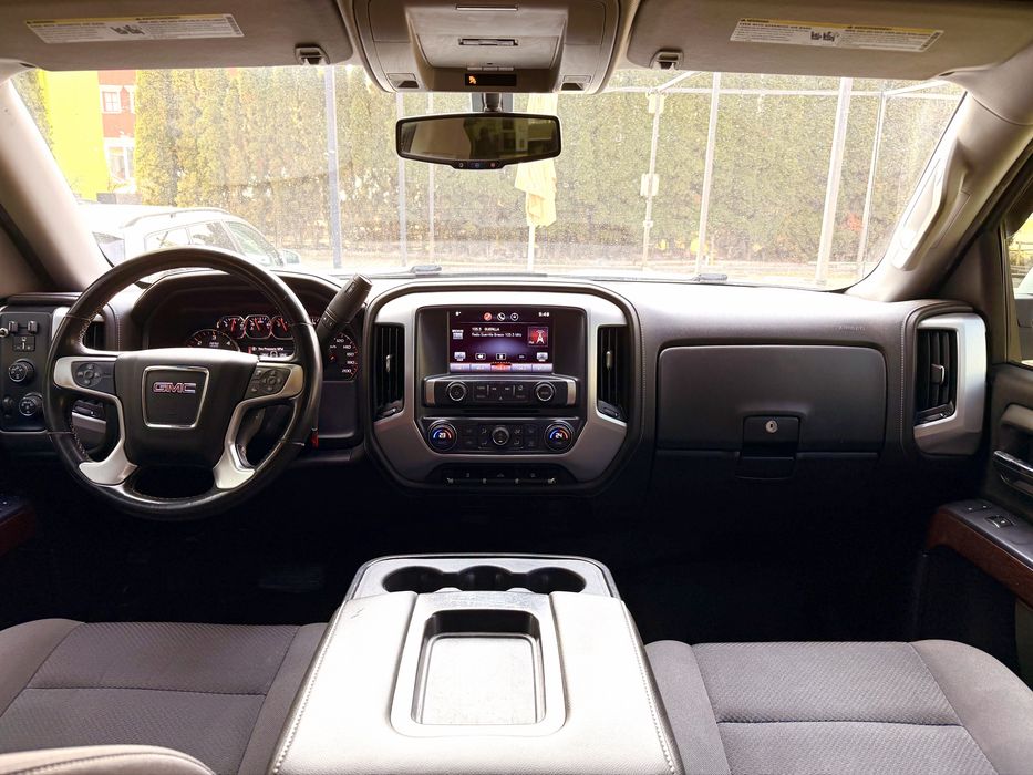 GMC Sierra V8  5.3 L Kodiak 4x4 Autoutilitara an 2016