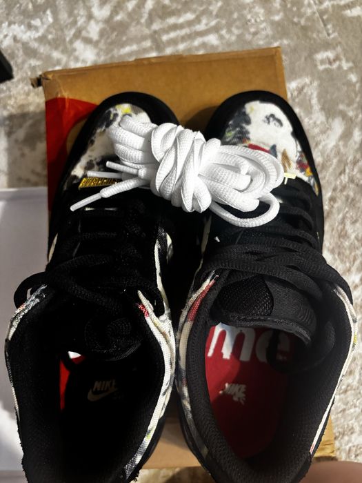 Кроссовки Nike SB Dunk Low Supreme Rammellzee