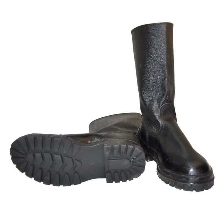 Продам керзовые  сапоги