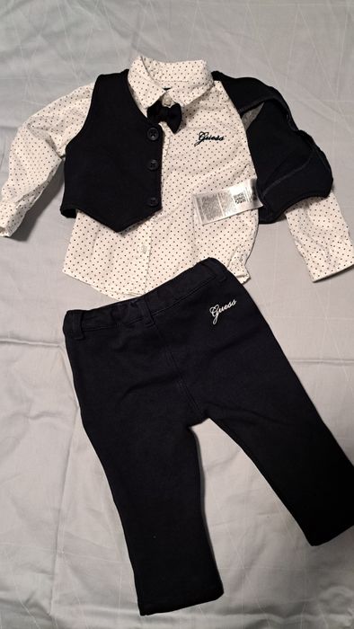 Комплект за момче Guess