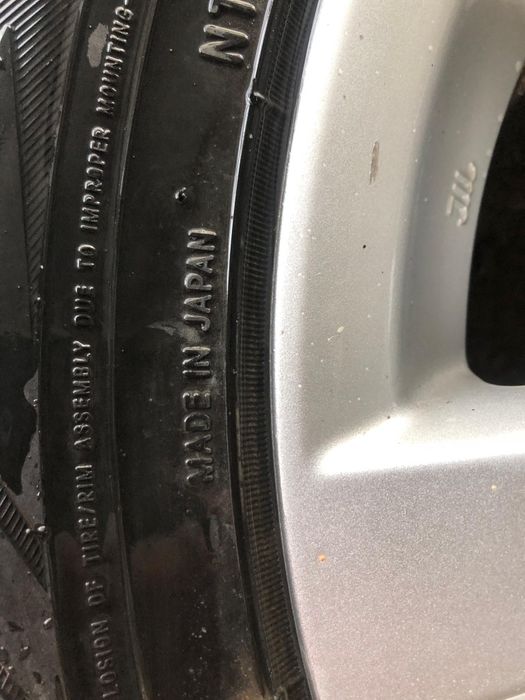 Продам,шины R16/215/65